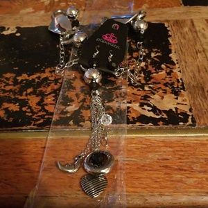 Total Eclipse of the heart necklace and earrings